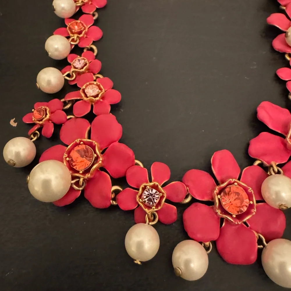J. Crew Pearl Crystal Floral Necklace Pink Hibiscus Flower Statement - Picture 2 of 6